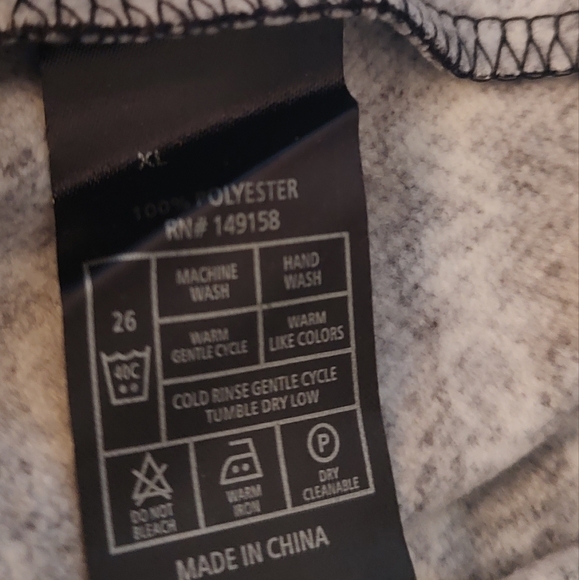 Public Record Shorts Fleece Mens Sz XLarge  Elastic Waist 3 pockets New - Picture 9 of 9